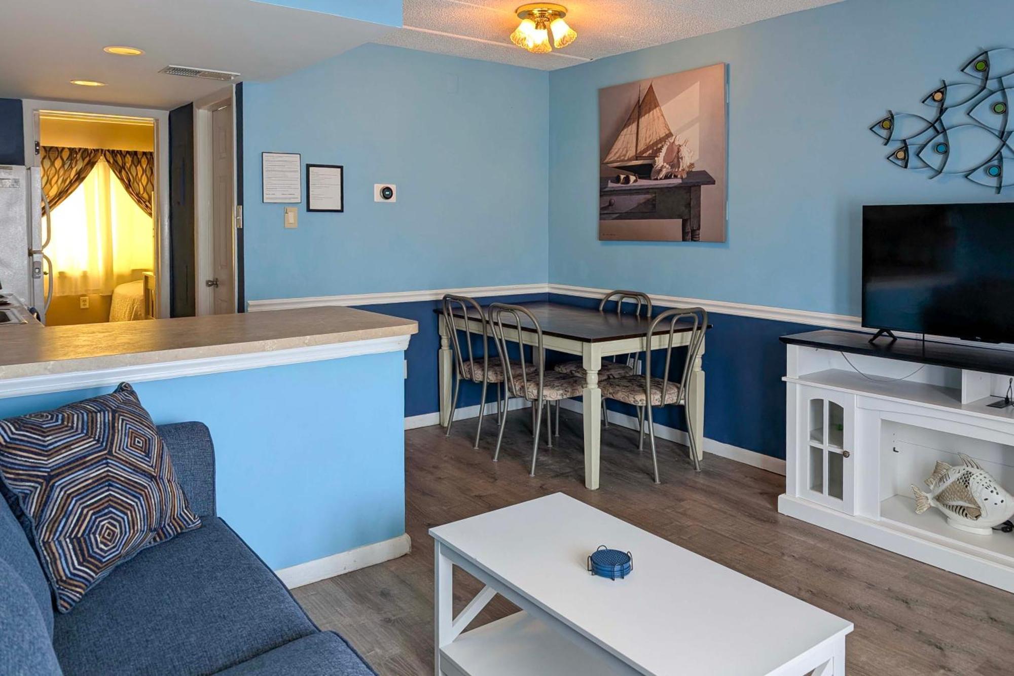 Coastal Condo With Pool, 1 Block To Wildwood Beach! 외부 사진