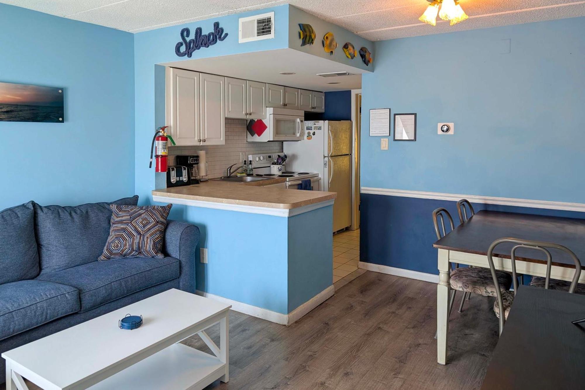 Coastal Condo With Pool, 1 Block To Wildwood Beach! 외부 사진